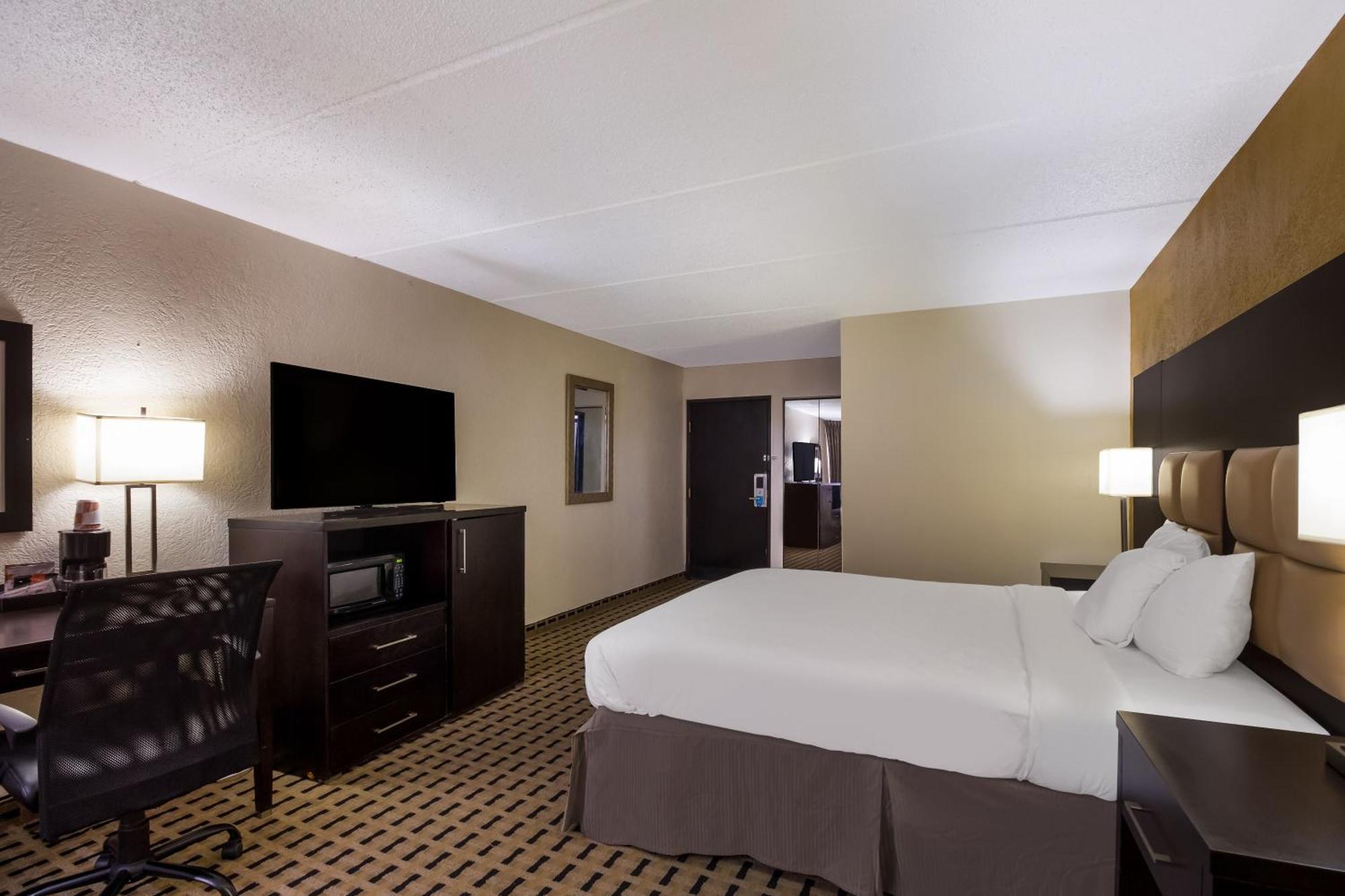 Hotel Clarion Pointe Lake Jackson Esterno foto