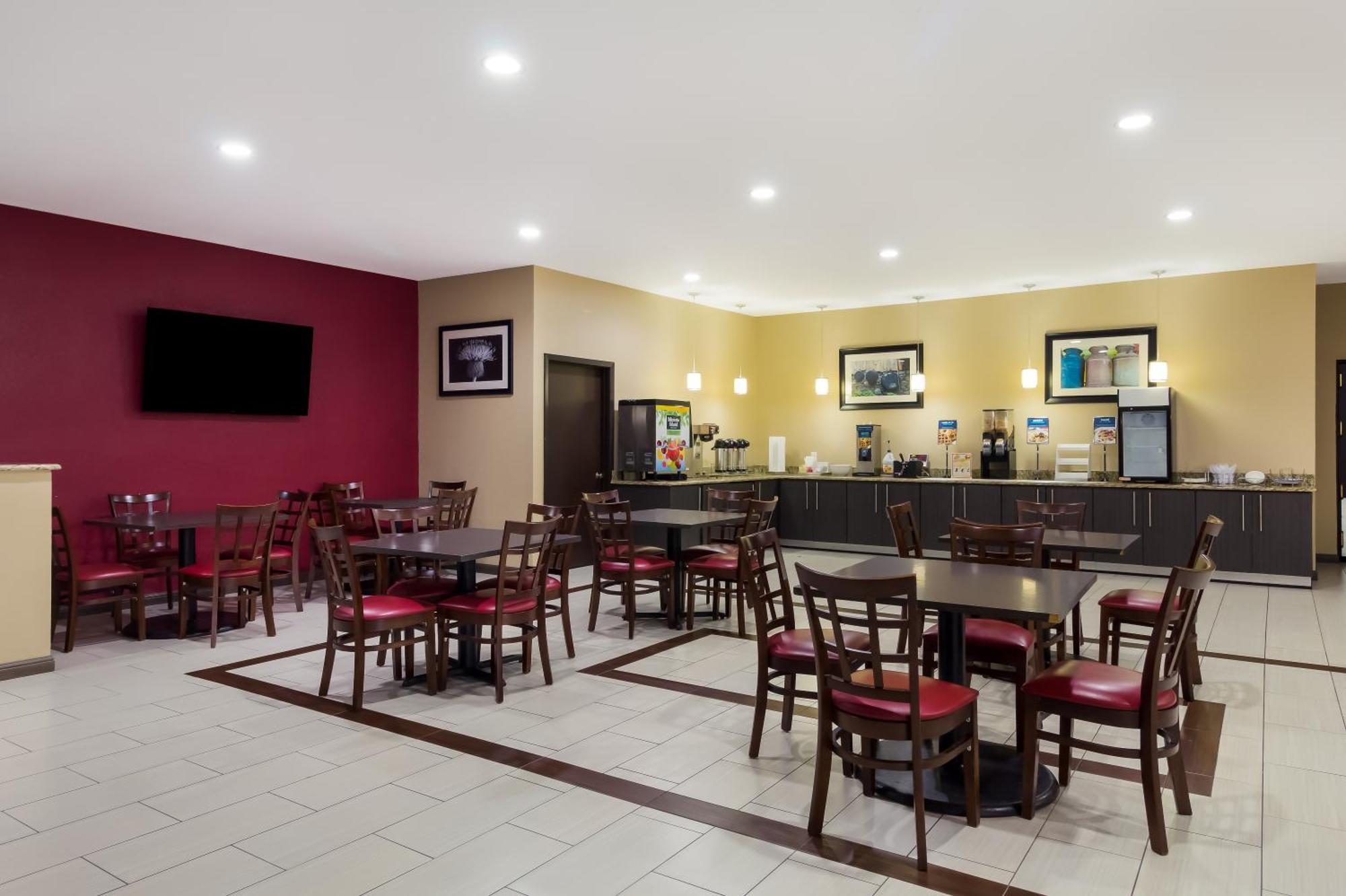 Hotel Clarion Pointe Lake Jackson Esterno foto