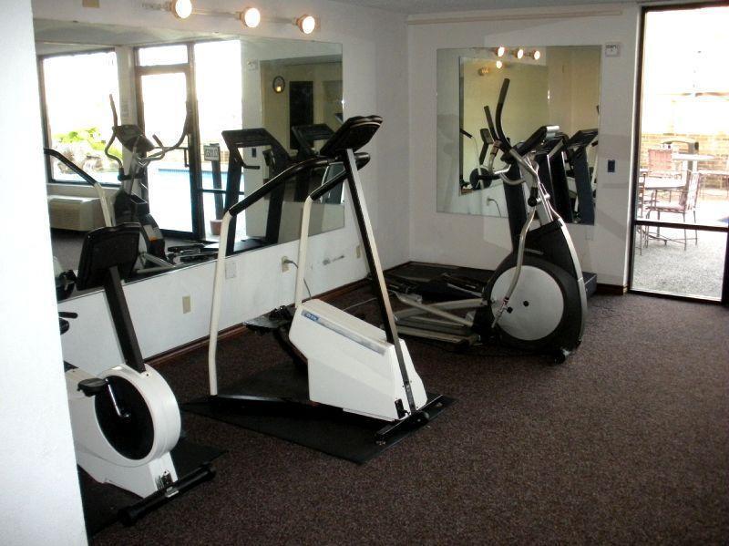 Hotel Clarion Pointe Lake Jackson Esterno foto